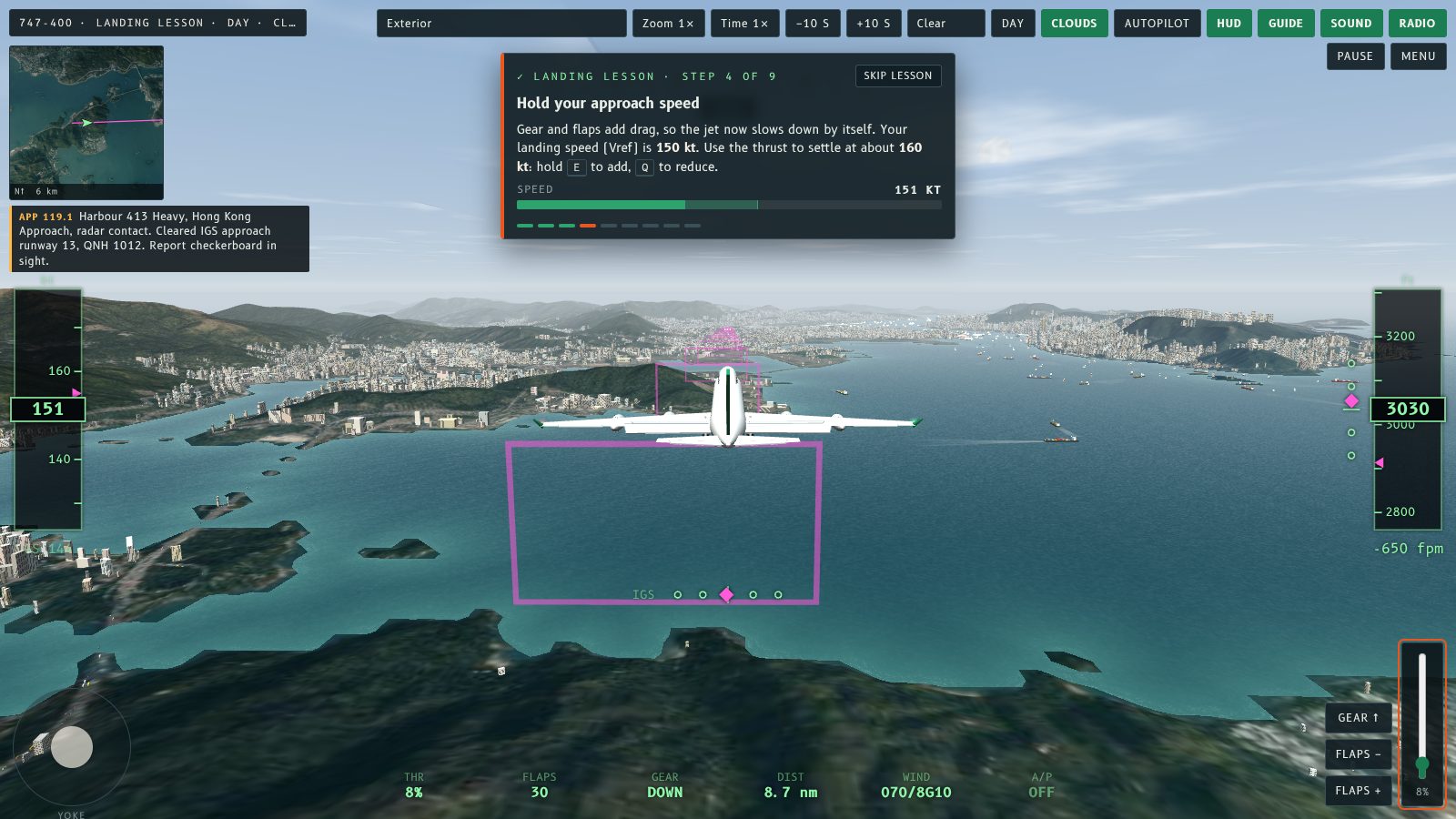 The lesson panel at step 4, Hold your approach speed, with a speed meter and the thrust lever highlighted, and a 747 on the approach over the harbour.